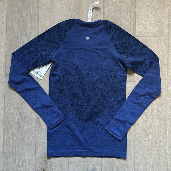 NWT swiftly tech long sleeve gradient block psychic/true navy size 4 lululemon - Picture 6 of 15